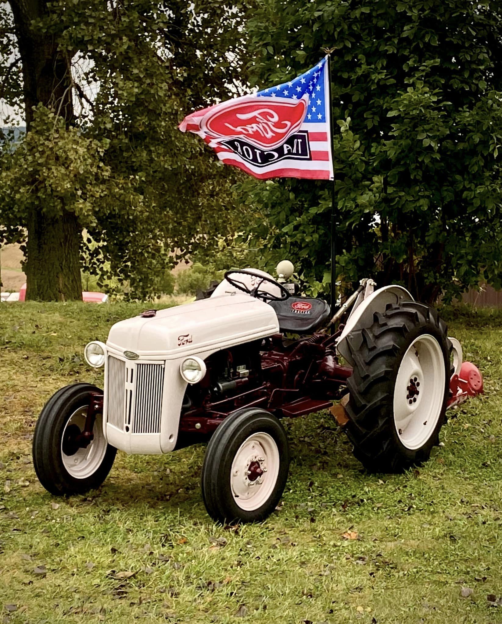 Ford tractor #1