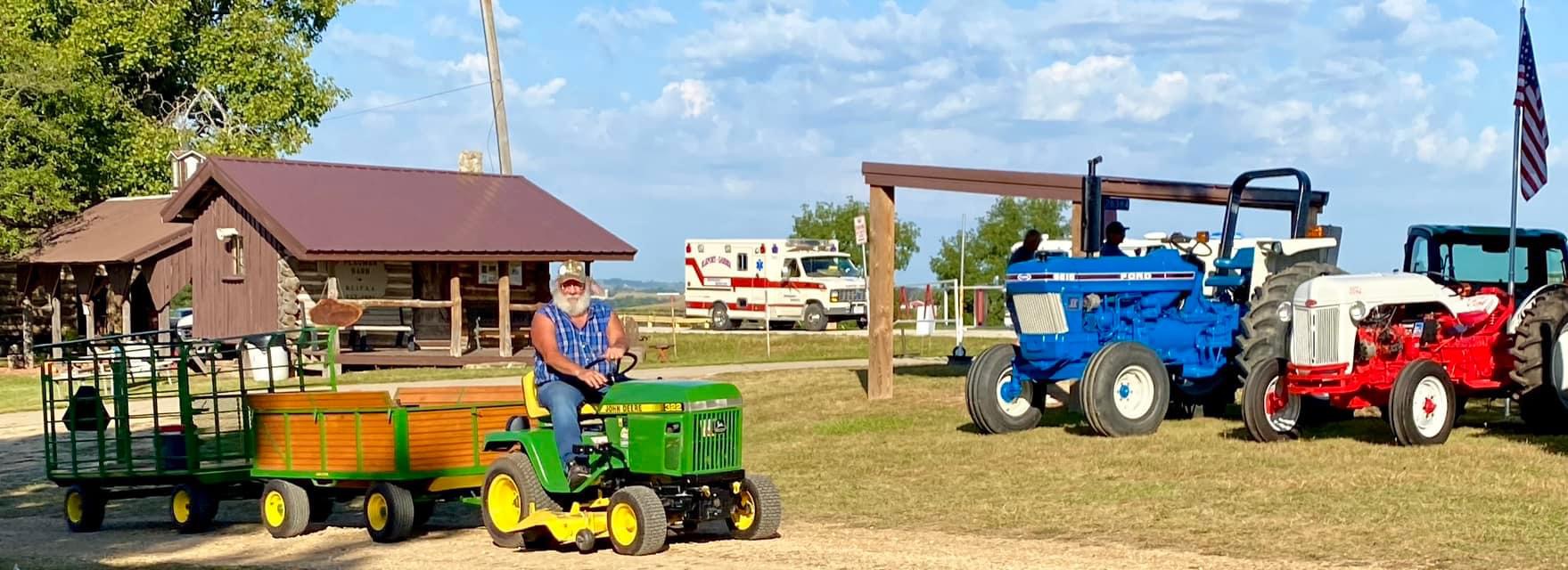 Guy with small wagons